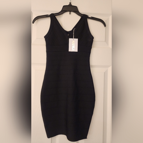 KATIE J NYC TWEEN V-NECK BANDAGE DRESS - - Picture 2 of 12